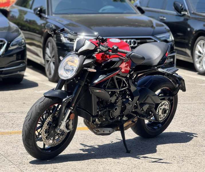 二手奥古斯塔Dragster 800