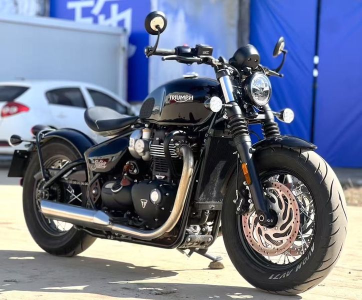 二手凯旋Bonneville Bobber