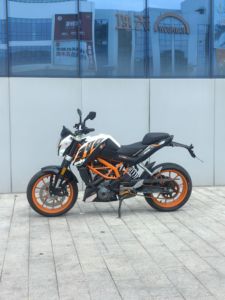 二手KTMR2R390 Duke