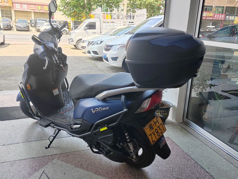 二手豪爵虎鲨VX125