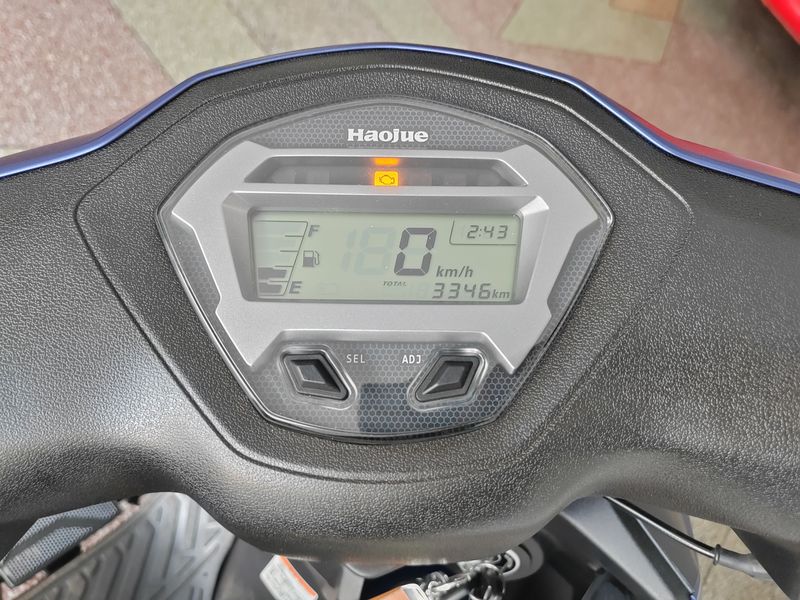 二手豪爵虎鲨VX125