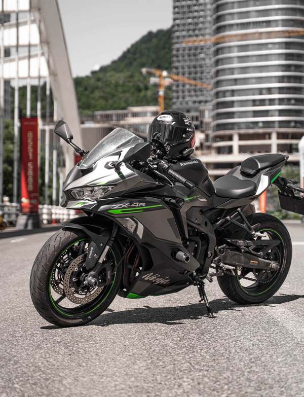 二手川崎ZX-4R