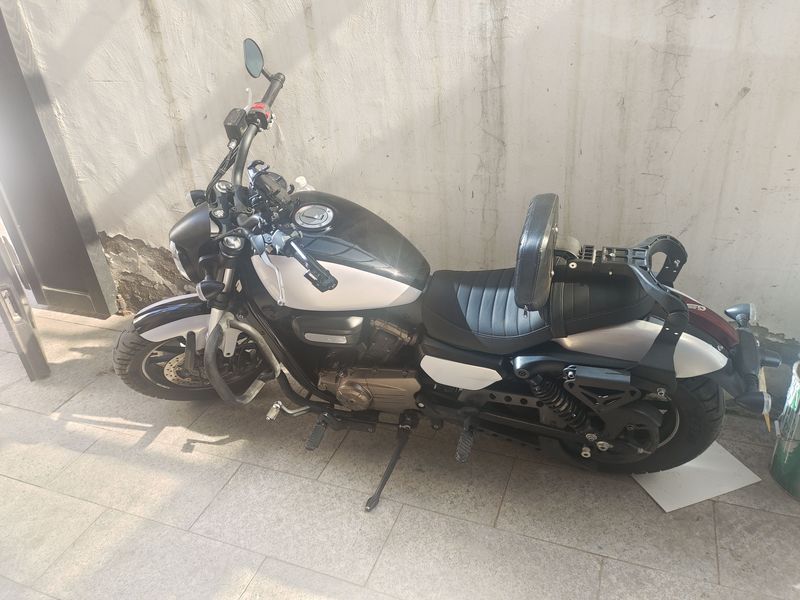 二手QJMOTOR闪300