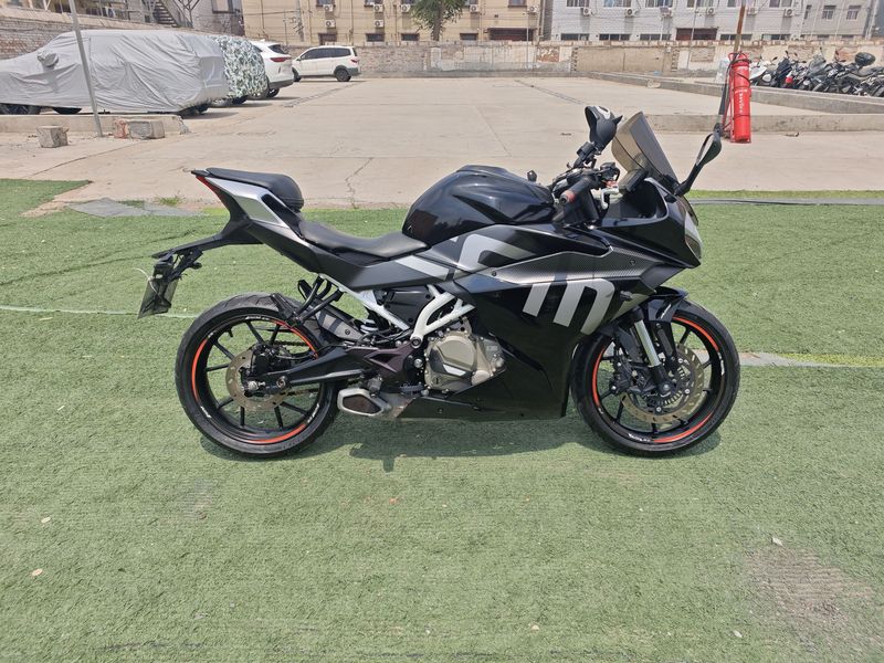 二手春风250SR