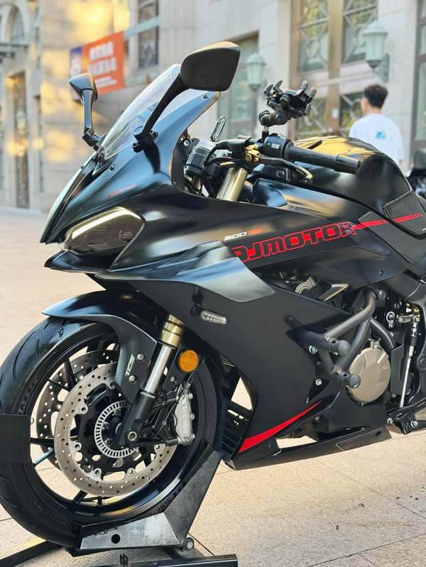 二手QJMOTOR赛600
