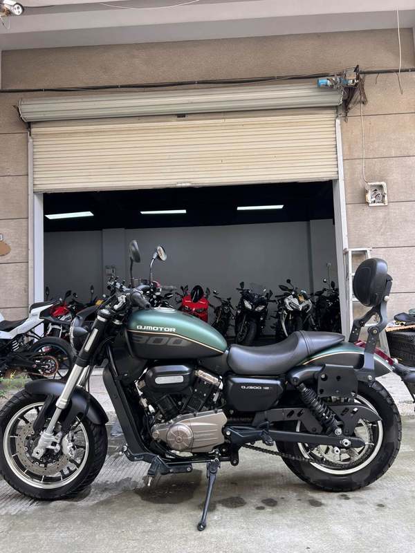 二手QJMOTOR闪300