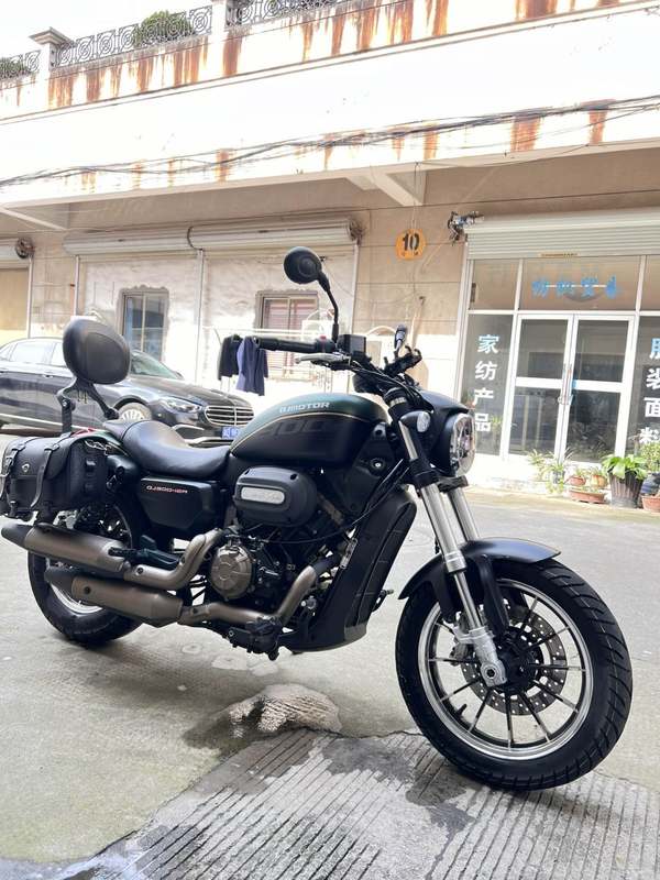 二手QJMOTOR闪300