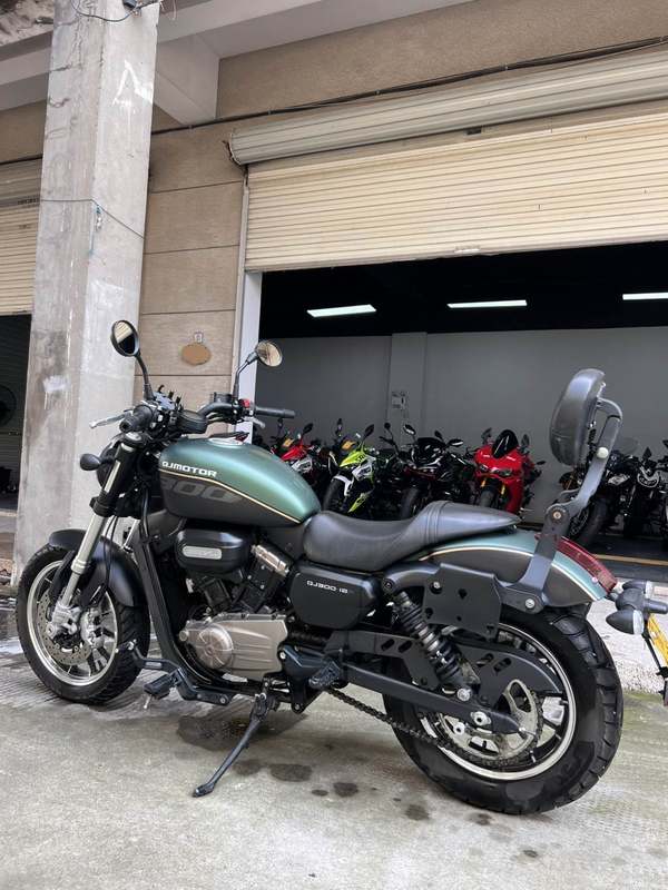 二手QJMOTOR闪300