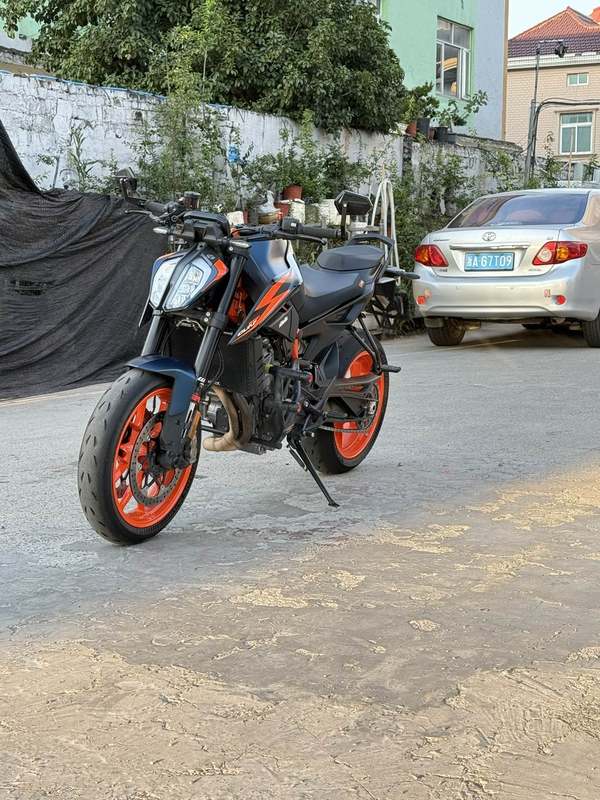二手KTMR2R890 Duke