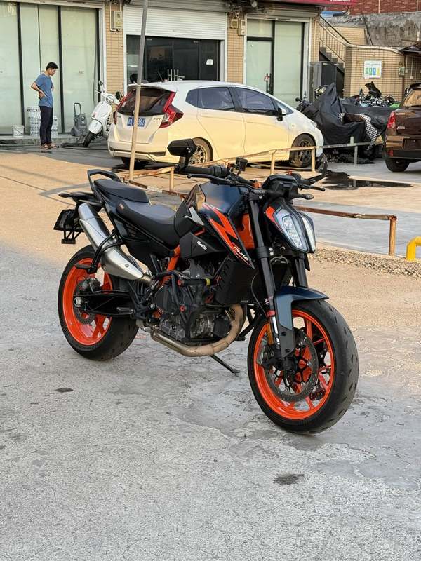 二手KTMR2R890 Duke