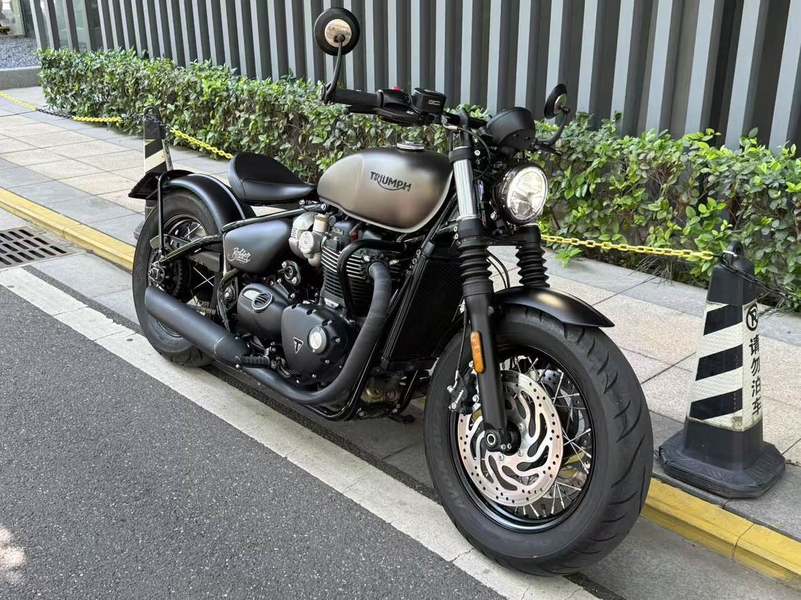 二手凯旋Bonneville Bobber