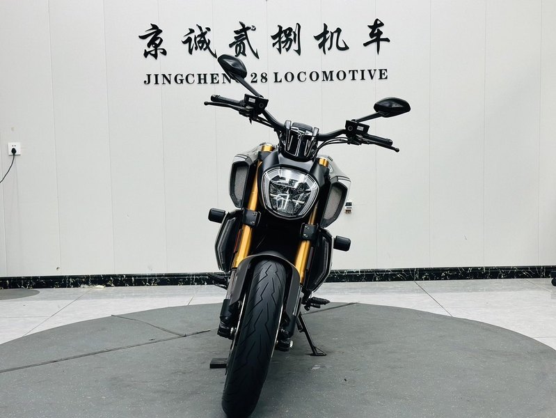 二手杜卡迪Diavel 