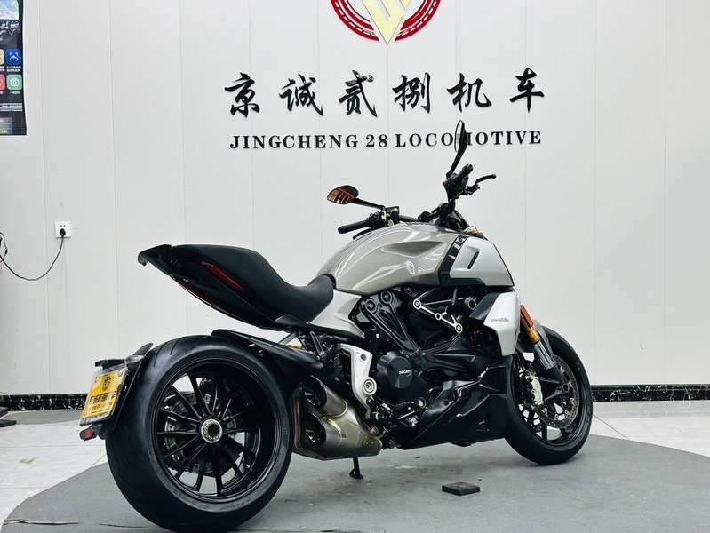 二手杜卡迪Diavel 