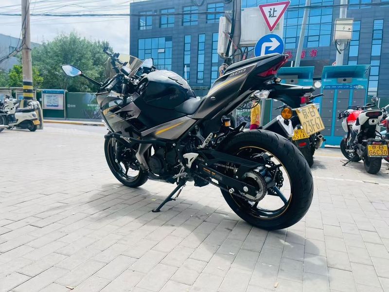 二手川崎Ninja 400