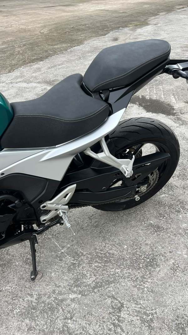 二手贝纳利龙卷风 Tornado 552R