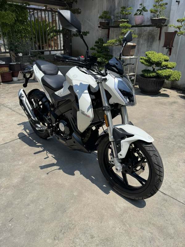 二手贝纳利小迅龙 BN150S