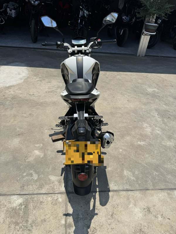 二手贝纳利小迅龙 BN150S