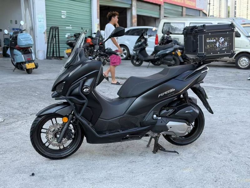 二手QJMOTOR鸿150