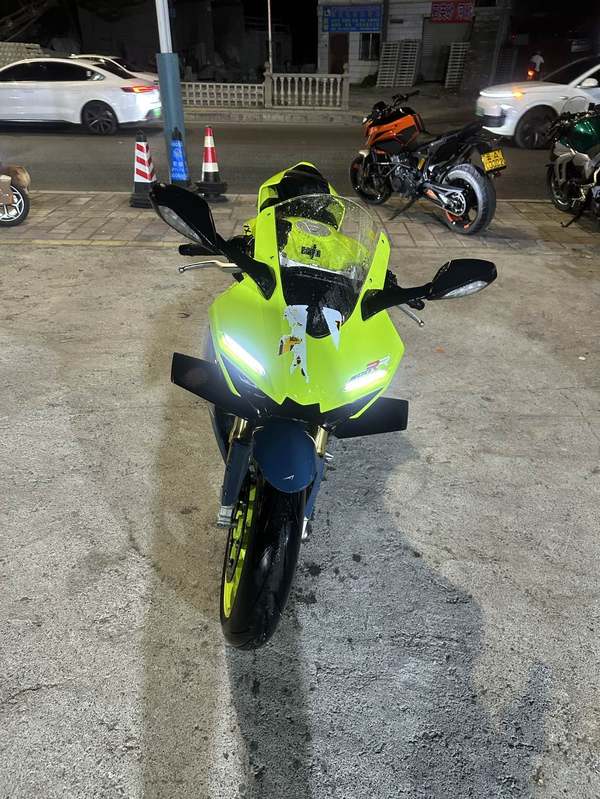 二手张雪机车500RR