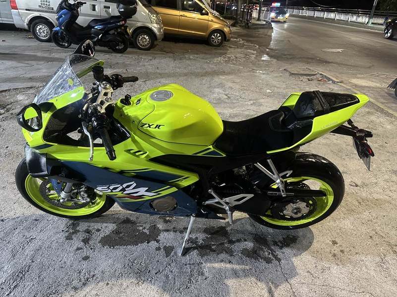 二手张雪机车500RR