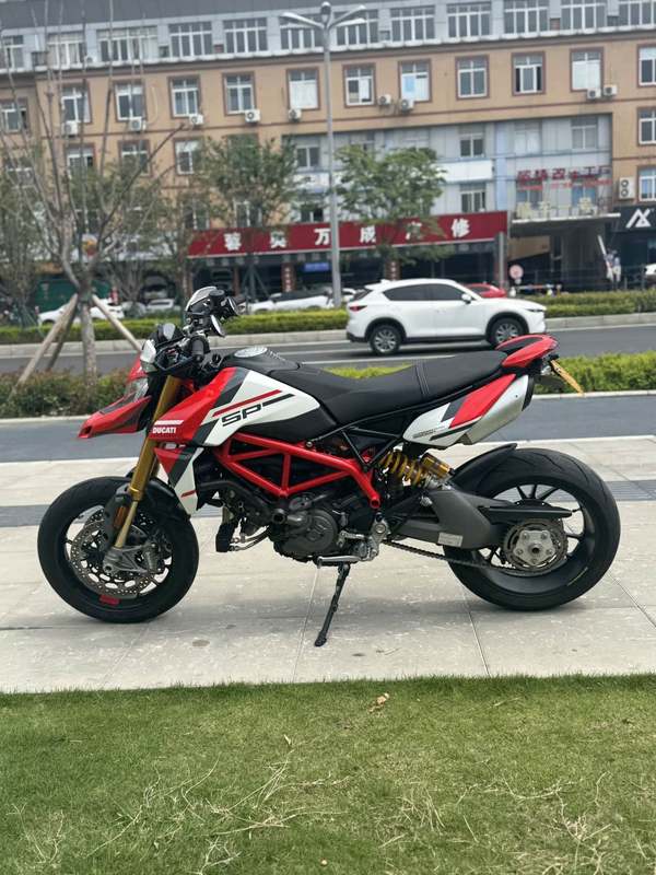 二手杜卡迪Hypermotard 950