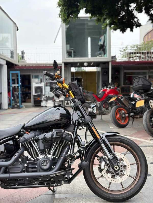 二手哈雷戴维森路威 Low Rider S