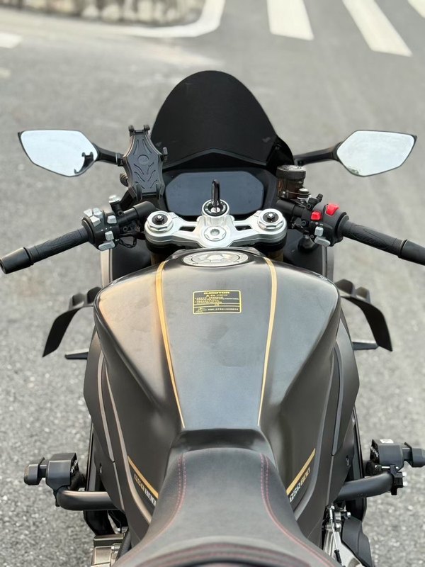 二手QJMOTOR赛800