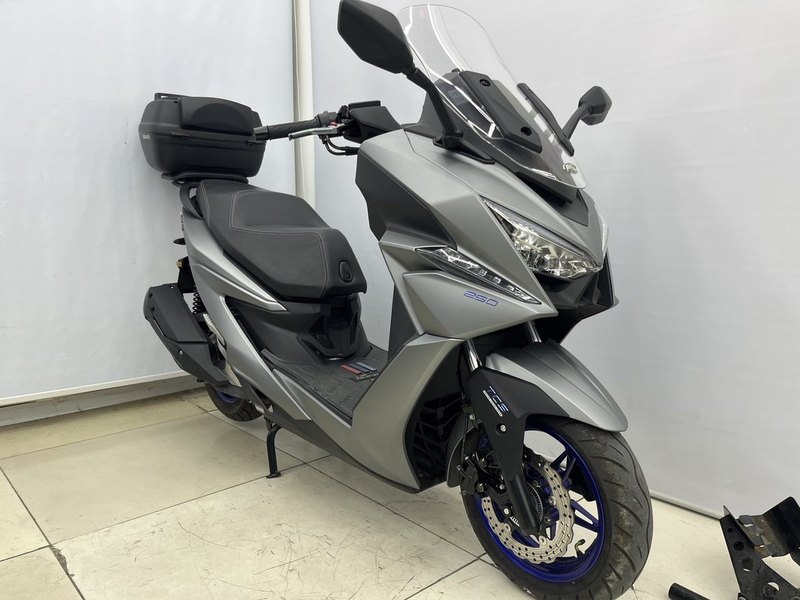 二手光阳赛艇 ST250