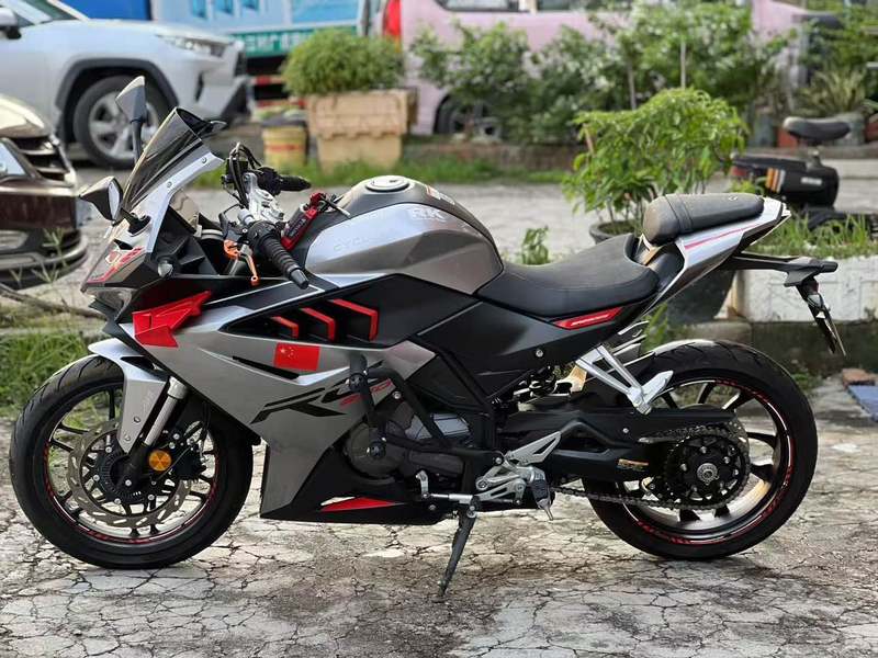 二手赛科龙RC250
