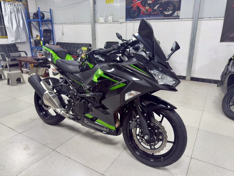 二手川崎Ninja 400
