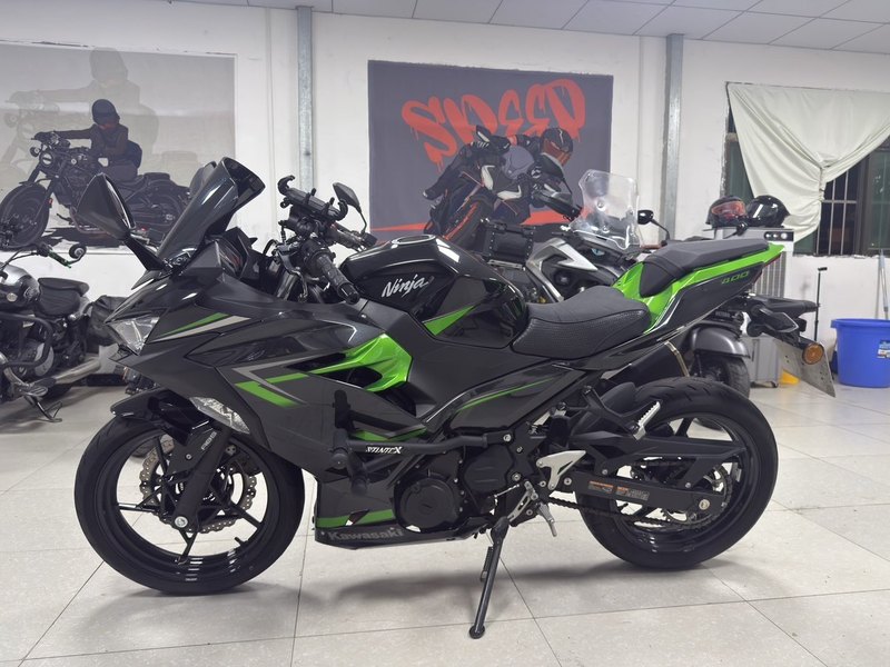 二手川崎Ninja 400