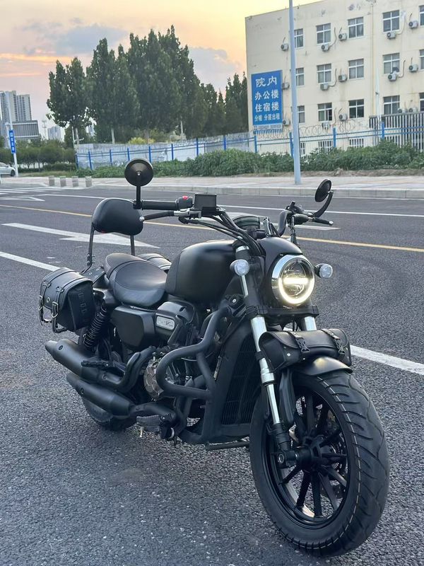 二手QJMOTOR闪300