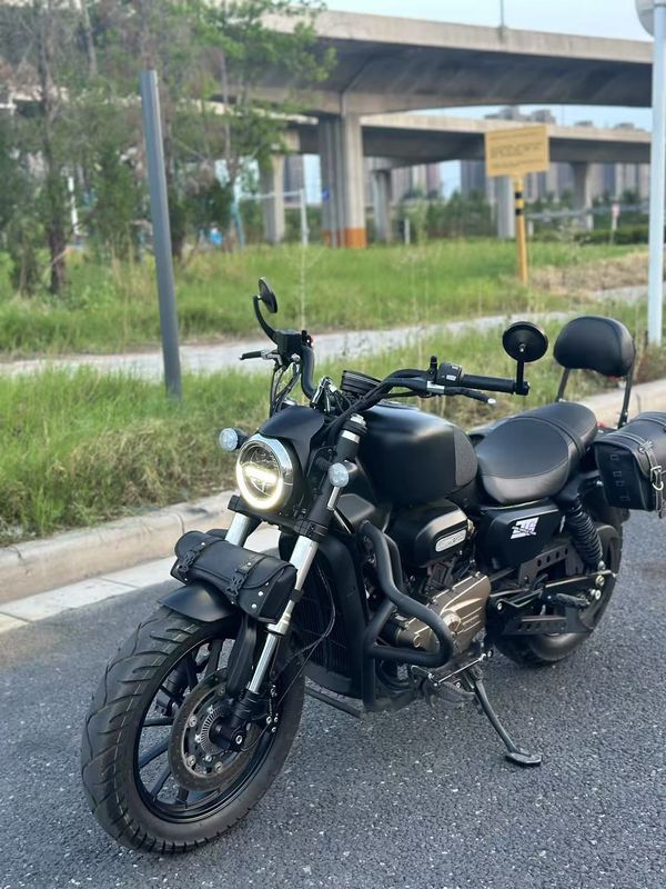 二手QJMOTOR闪300