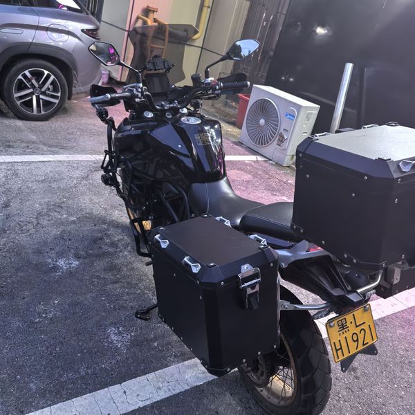 二手贝纳利TRK702