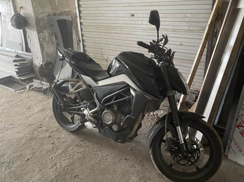 二手春风250NK