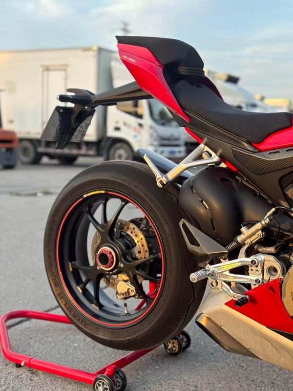 二手杜卡迪Panigale V4