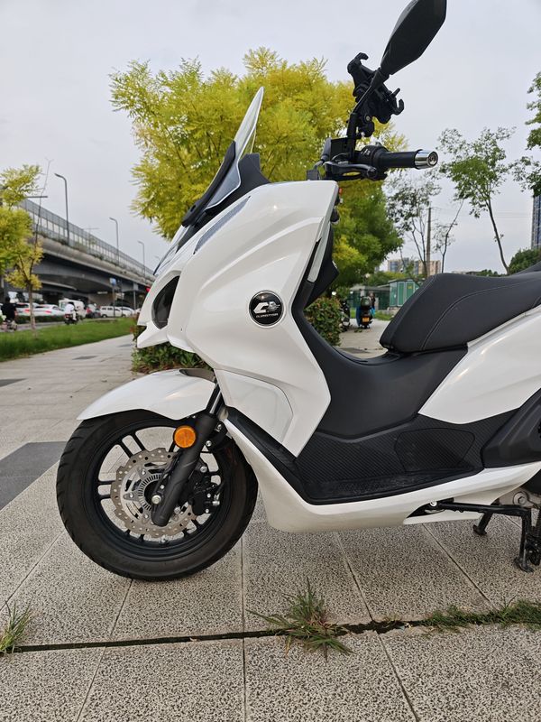 二手QJMOTOR鸿150