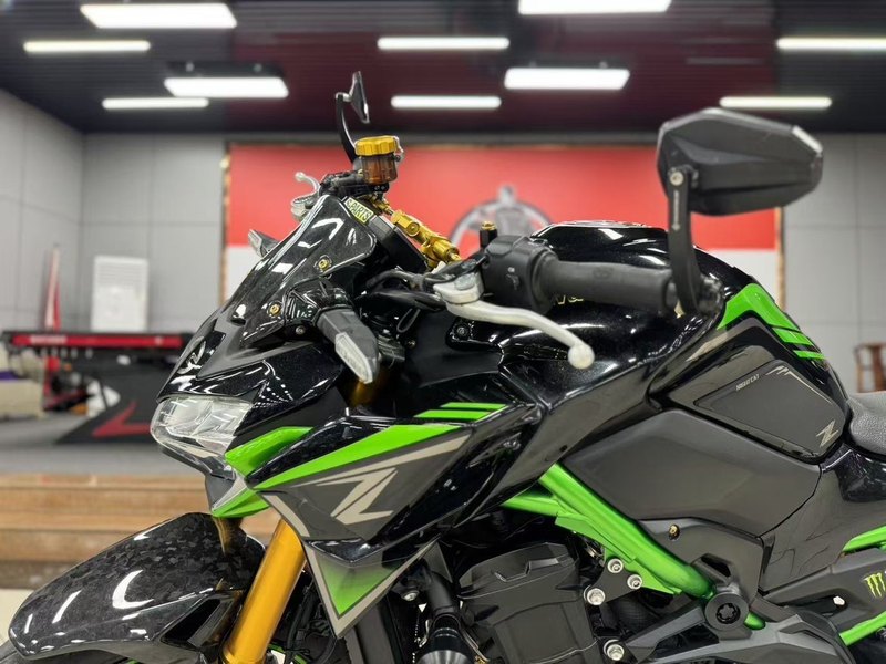 二手川崎Z900