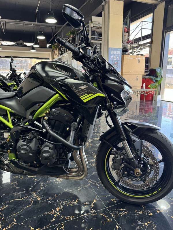 二手川崎Z900