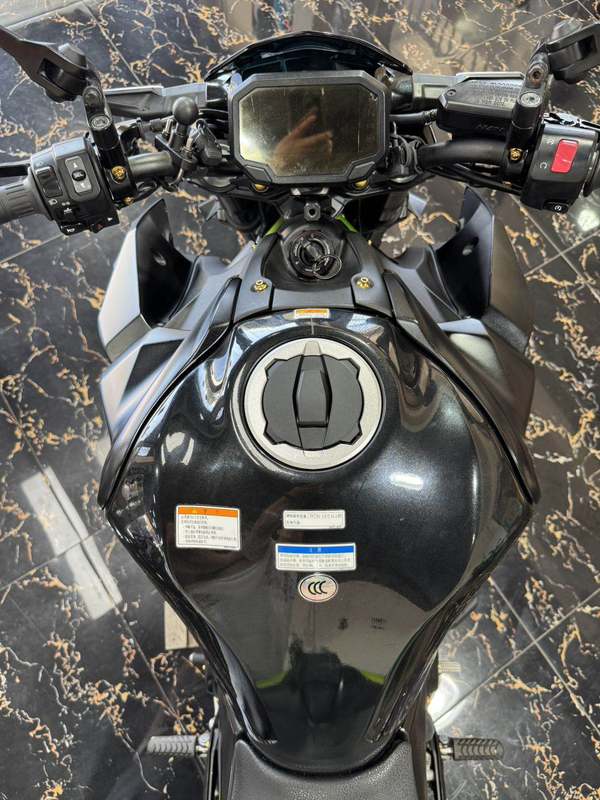 二手川崎Z900
