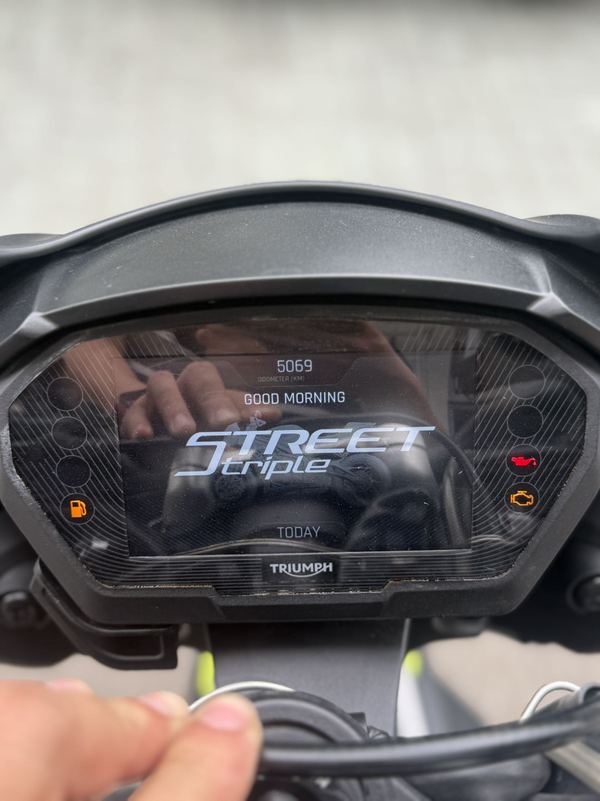 二手凯旋Street Triple 765