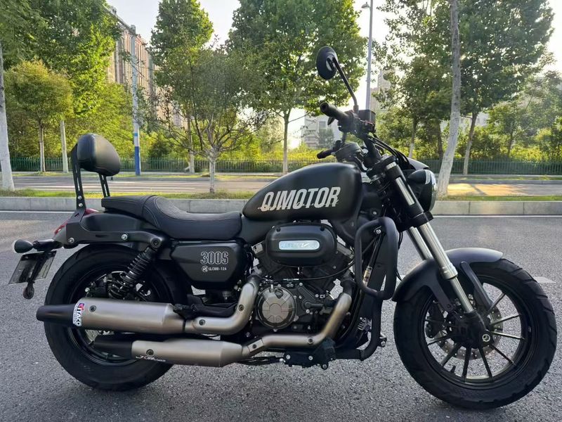 二手QJMOTOR闪300