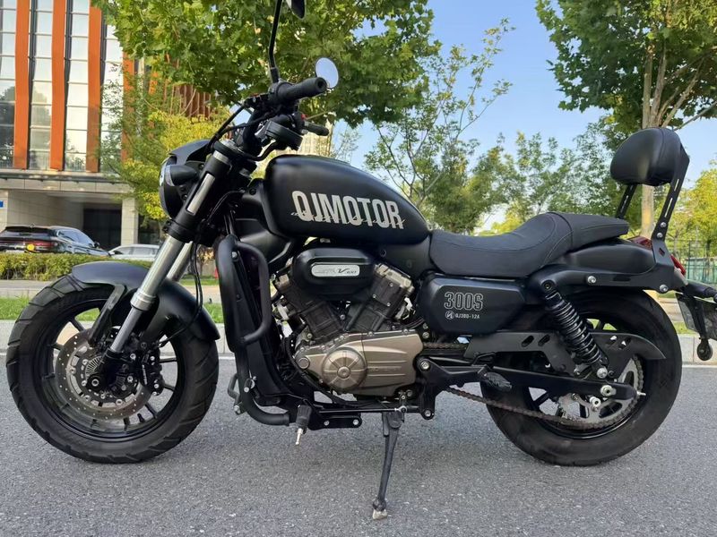 二手QJMOTOR闪300
