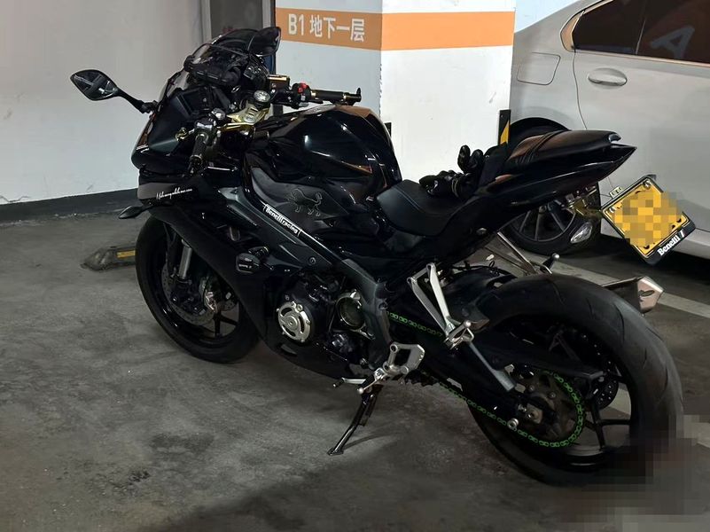 二手贝纳利龙卷风 Tornado 302R