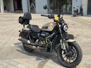 二手QJMOTOR闪300