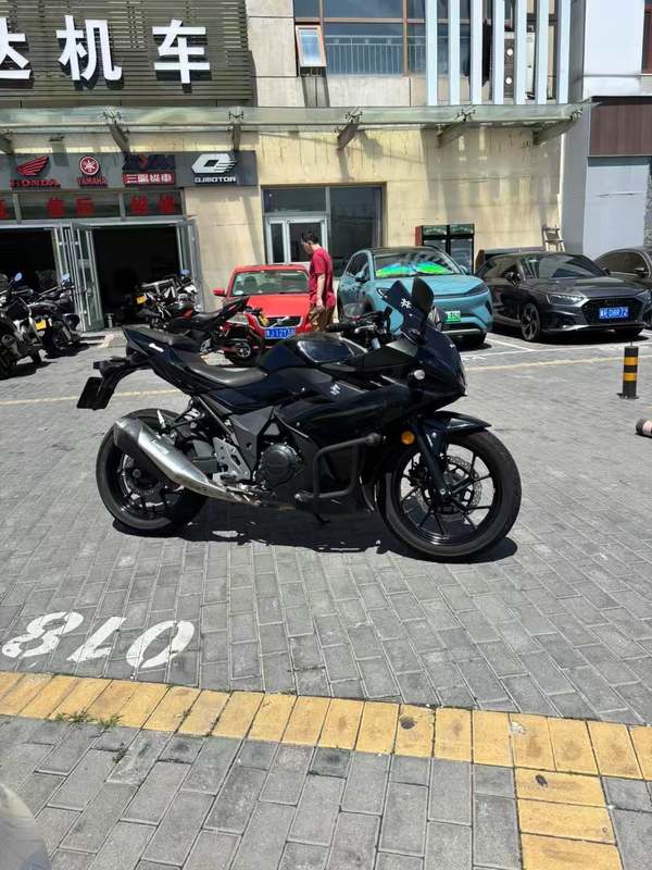 二手豪爵铃木GSX250R