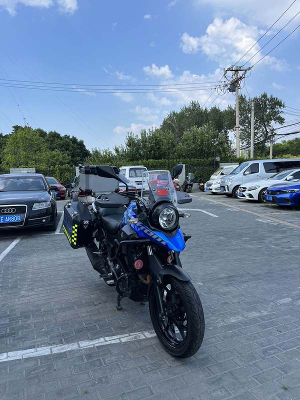 二手豪爵铃木DL250