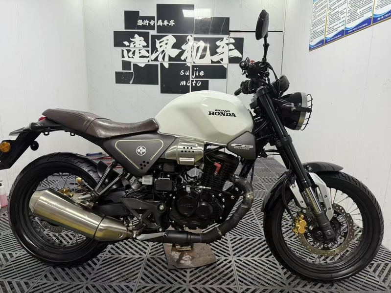 二手五羊本田鸷道 CB190SS