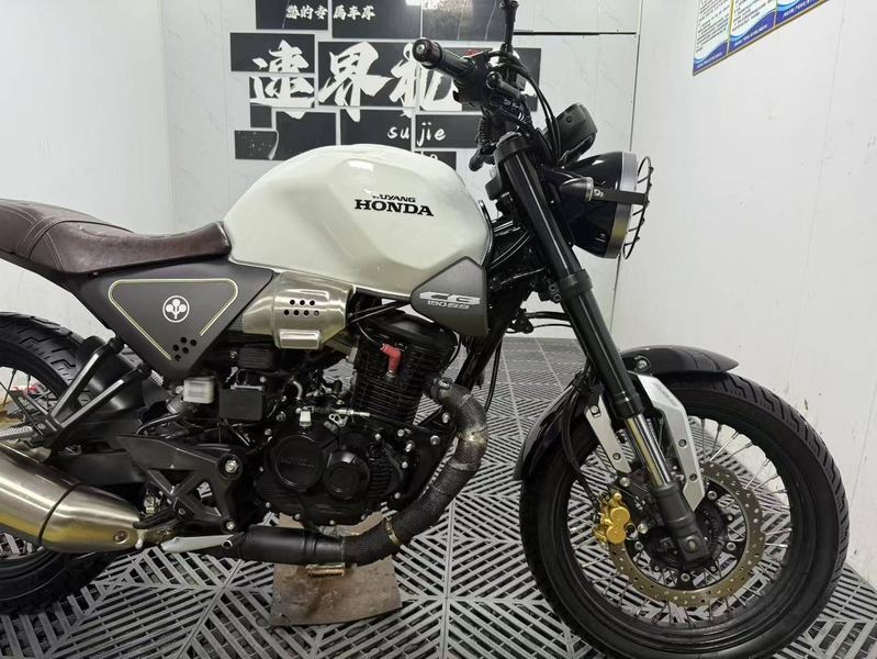 二手五羊本田鸷道 CB190SS
