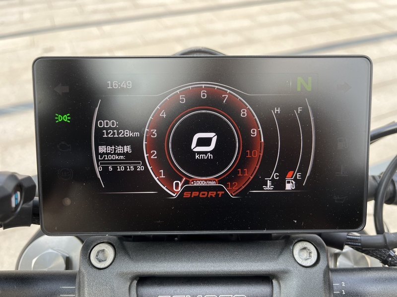 二手春风250NK